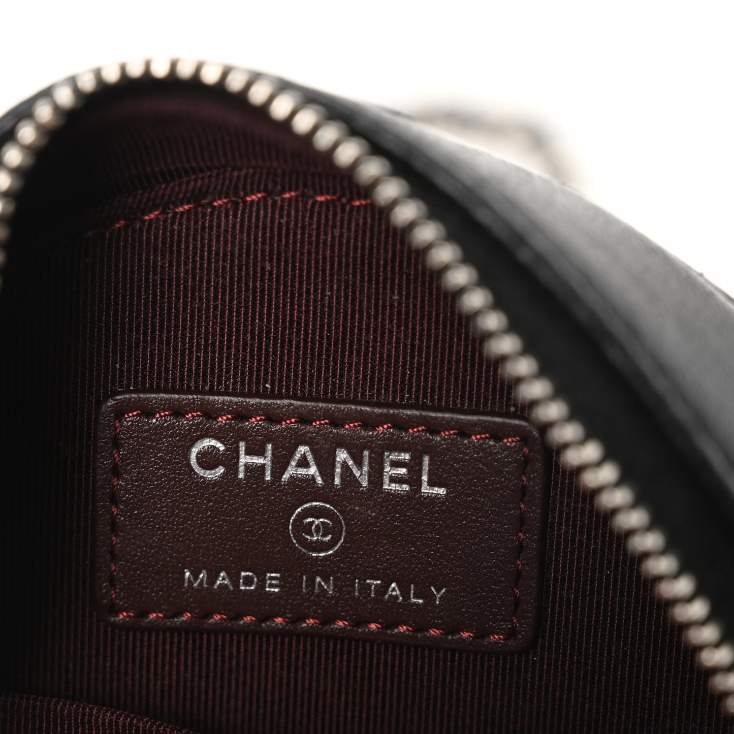 Lambskin Quilted Round Clutch With Chain Black