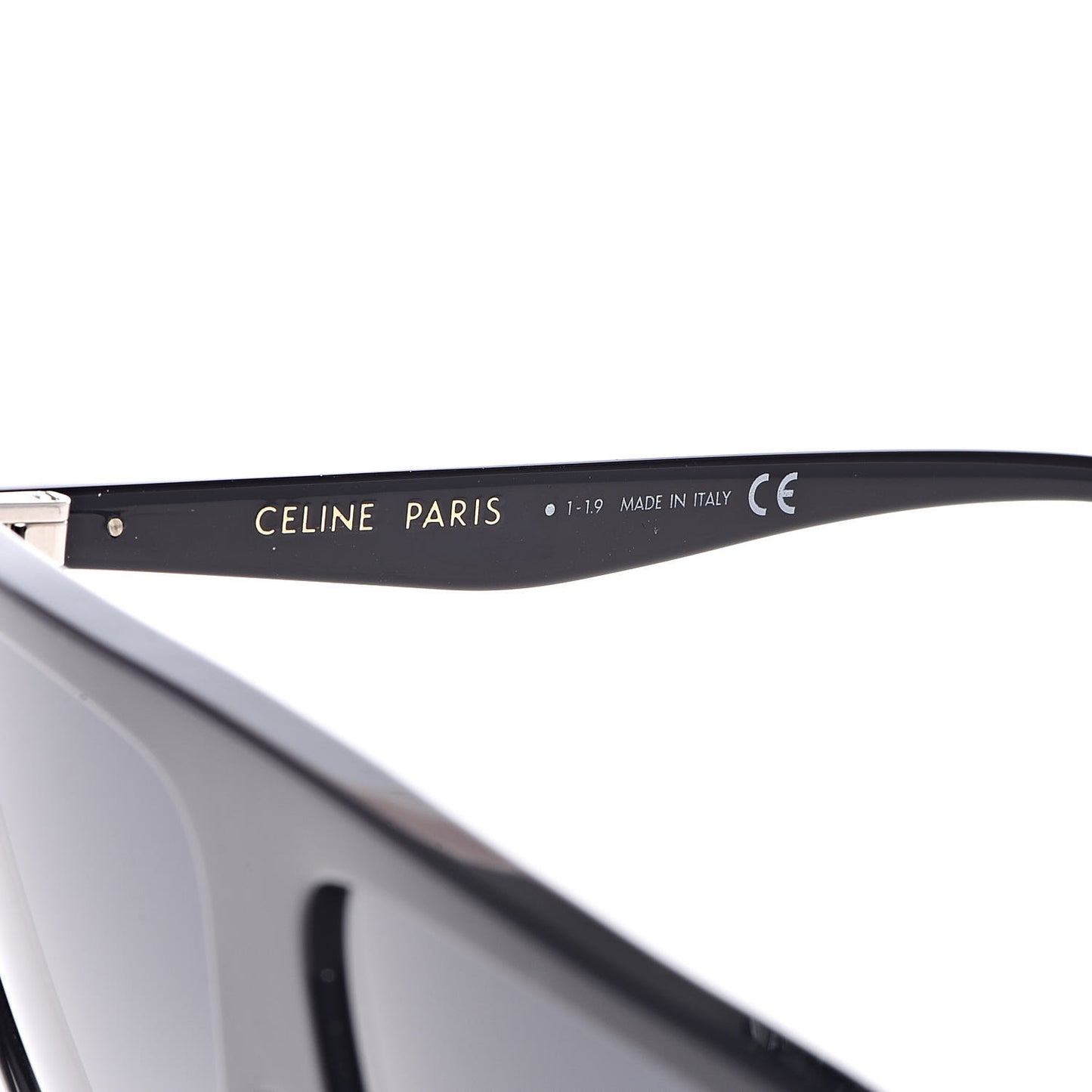 Flat Top Shield Sunglasses CL 40006IN Black