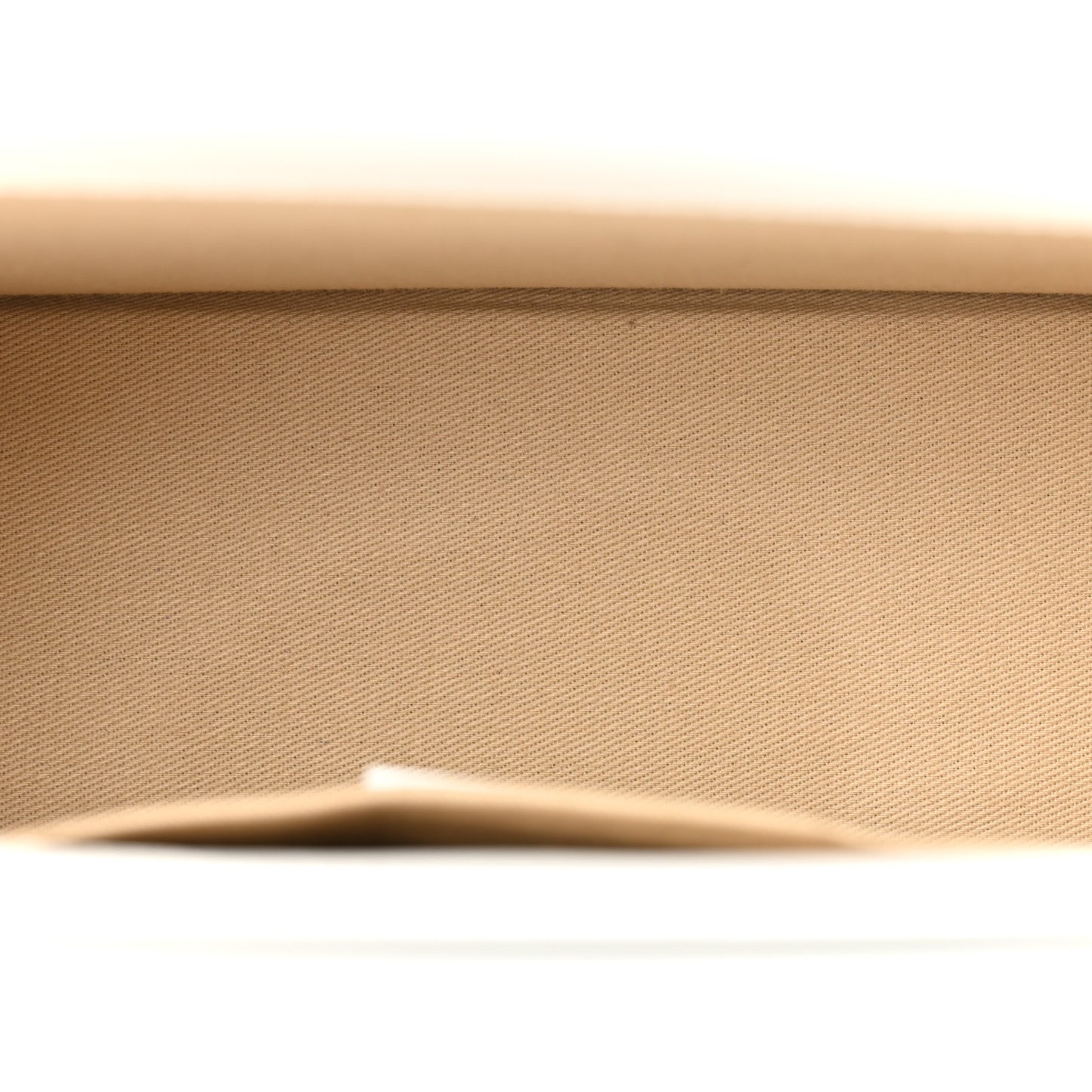 Smooth Calfskin Le Grand Chiquito White