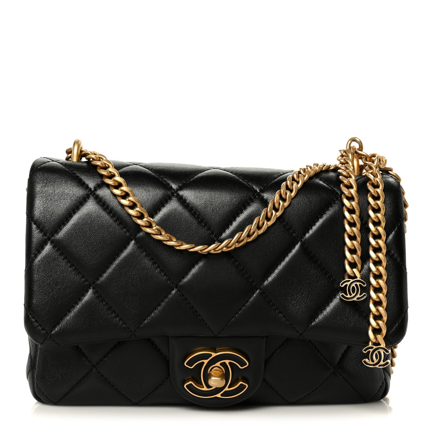 Lambskin Enamel Quilted Pending CC Square Flap Black