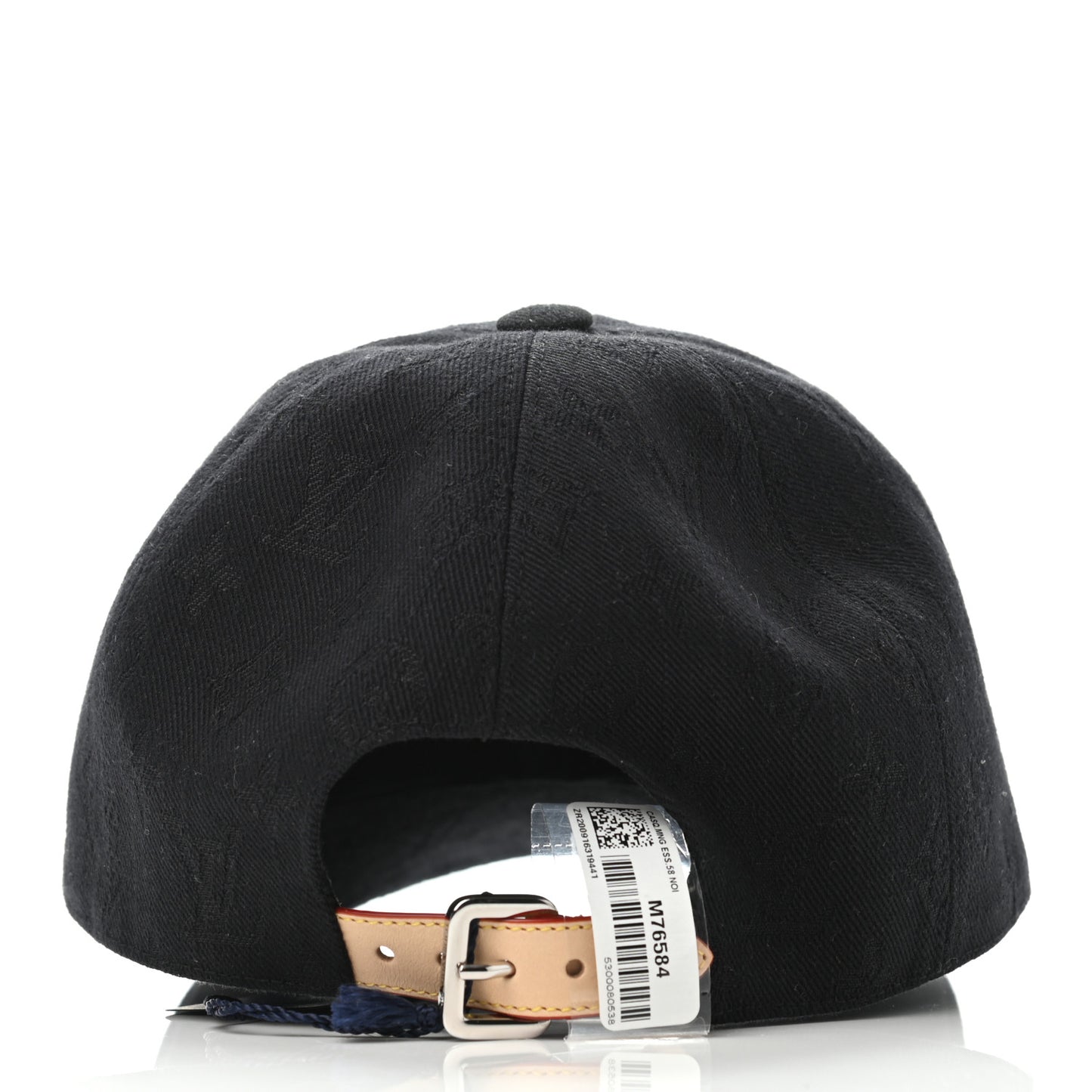 Monogram Essential Cap M Black