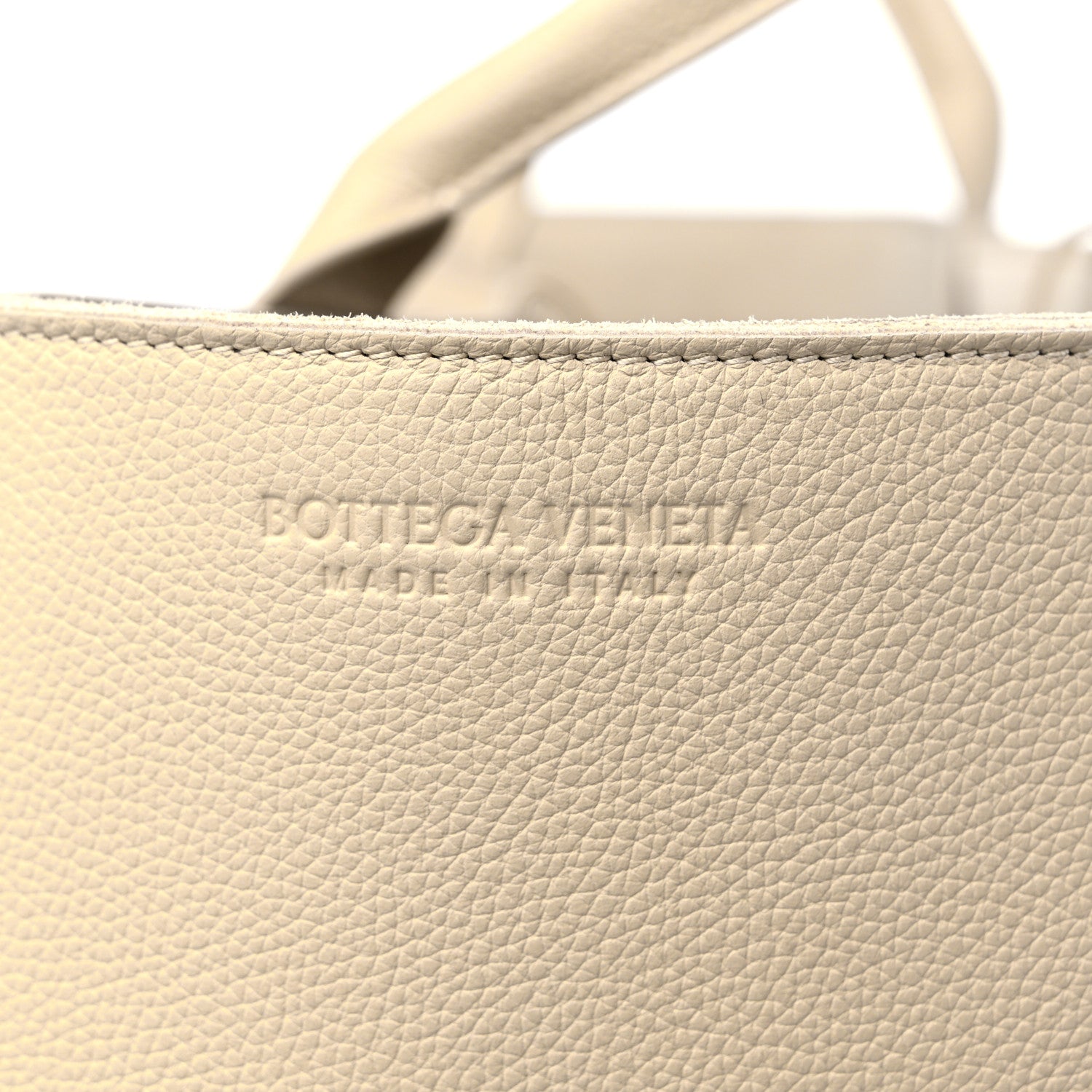 Bottega Veneta Grained Calfskin Intrecciato Medium Arco Tote Porridge 11 of 11
