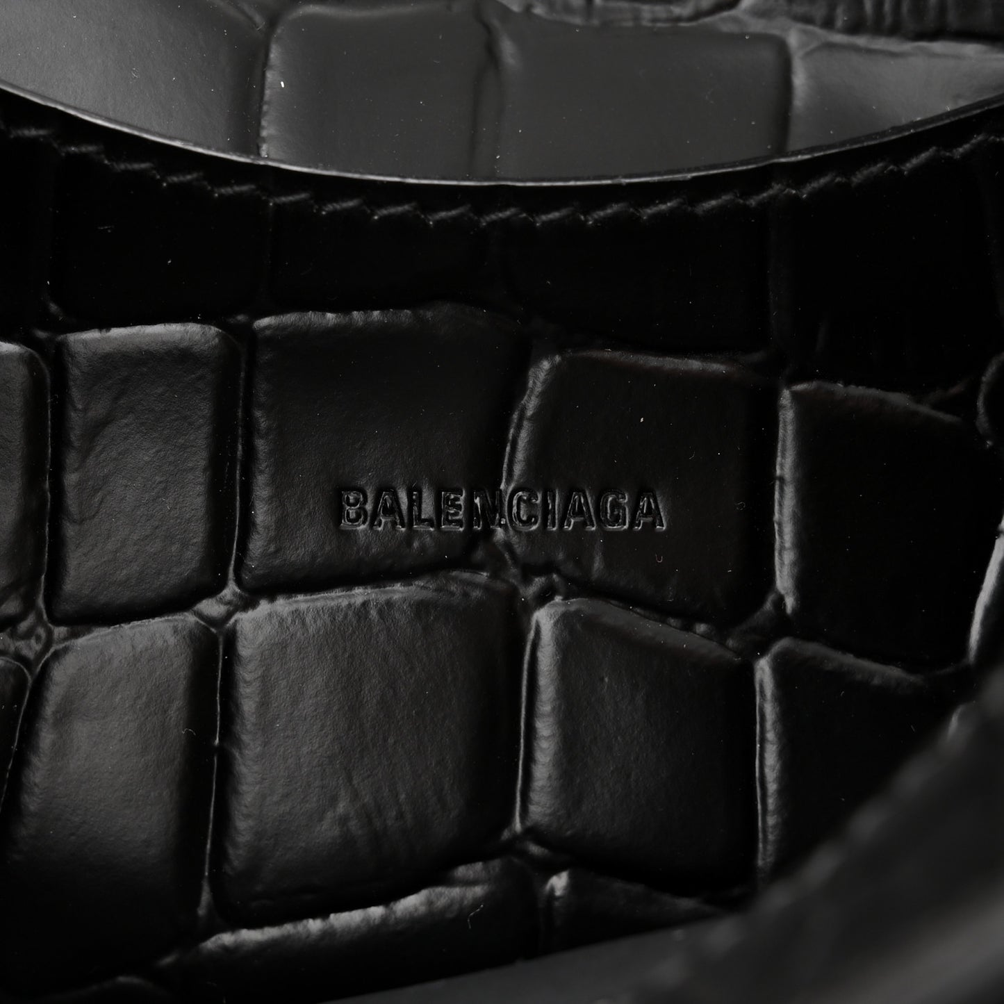Semi Shiny Calfskin Crocodile Embossed Neo Classic Black Hardware Mini City Black