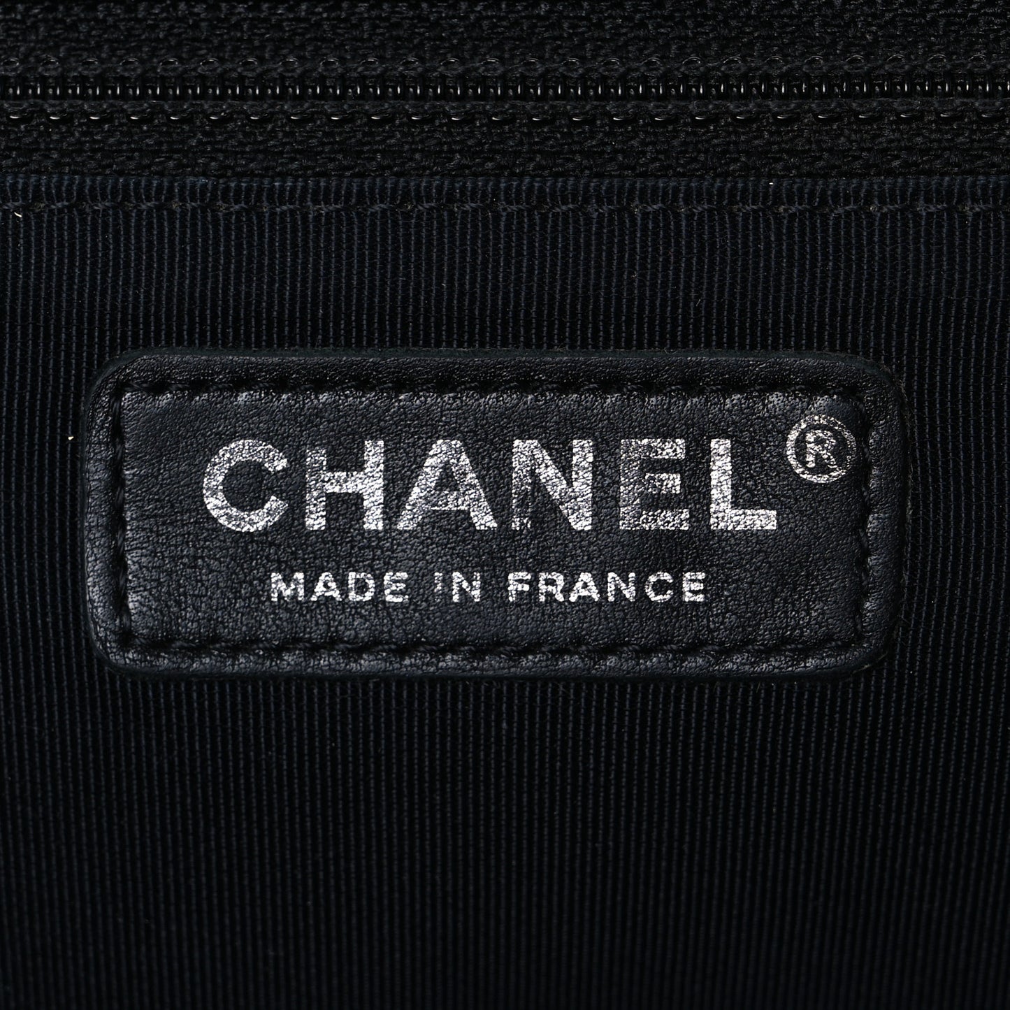 Lambskin Surpique Chevron Large Single Flap Black