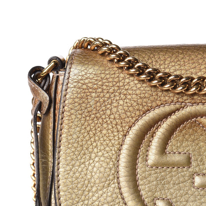 Gucci Metallic Pebbled Calfskin Small Soho Flap Crossbody Gold Ombre 20 of 20