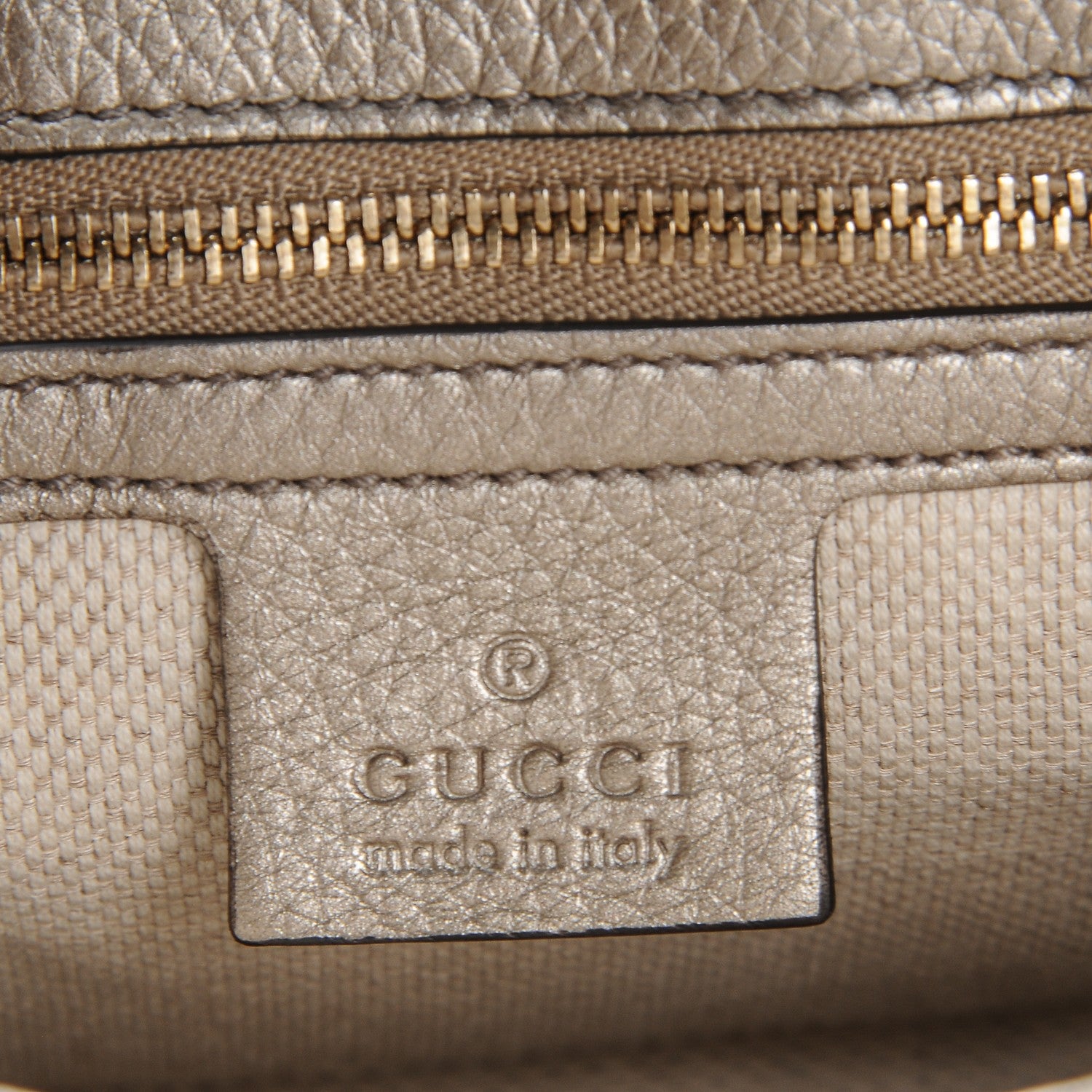 Gucci Metallic Pebbled Calfskin Medium Soho Flap Crossbody Golden Beige 6 of 7