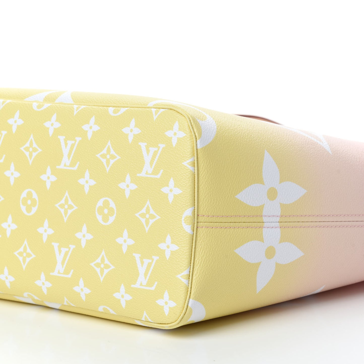 Monogram Giant By The Pool Neverfull MM Light Pink