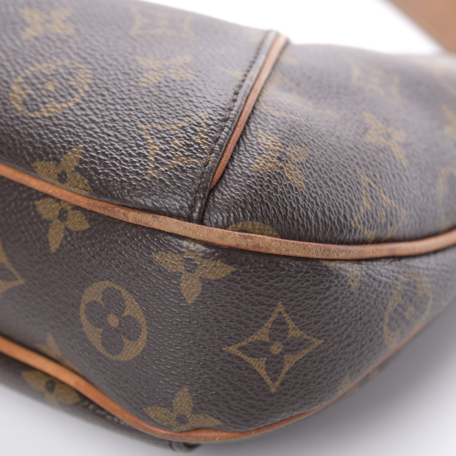 Louis Vuitton Monogram Thames PM 10 of 18