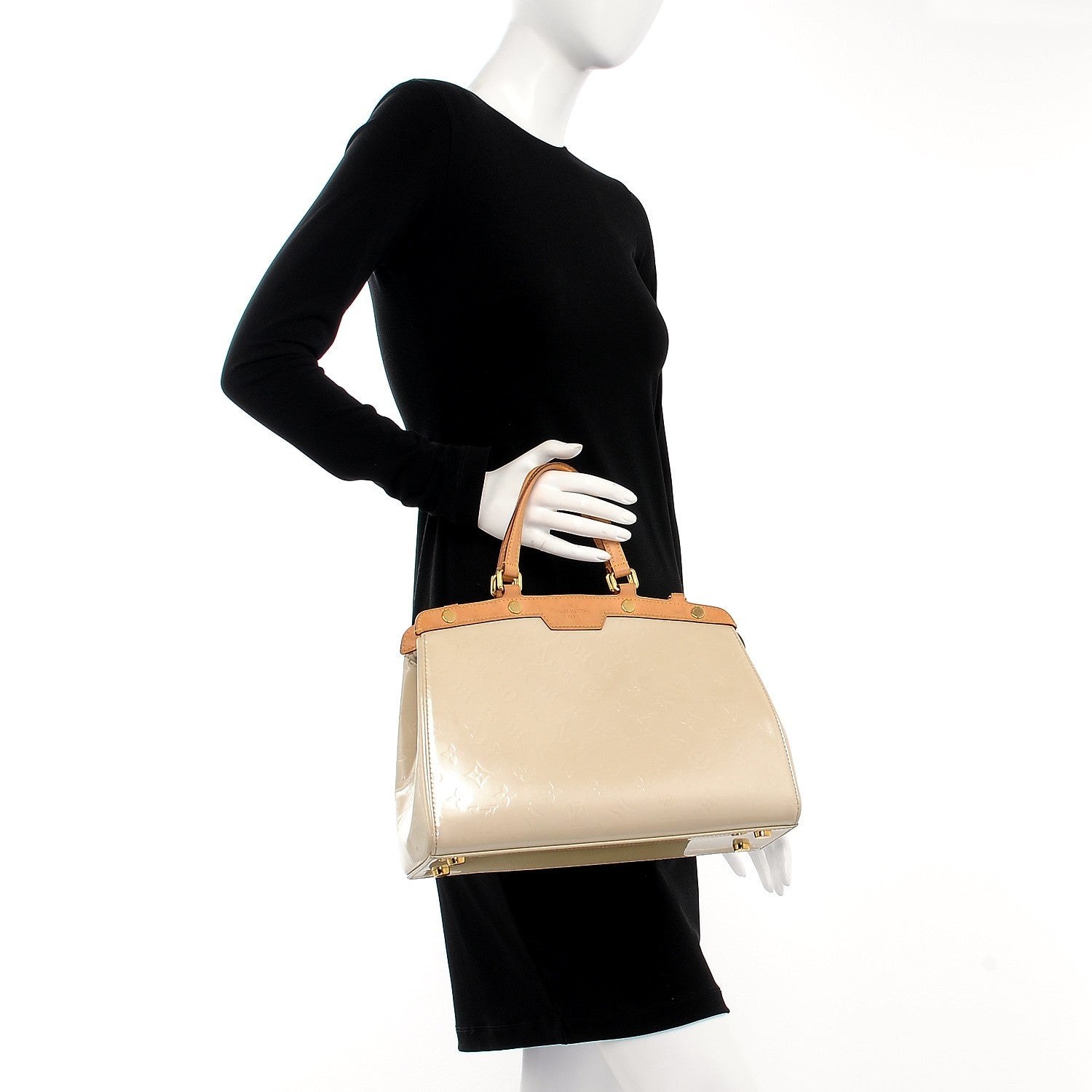 Louis Vuitton Vernis Brea MM Blanc Corail 3 of 15