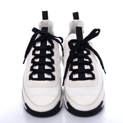 Chanel Velvet Calfskin Mixed Fibers CC Sneakers 39 Ivory Black 5 of 11