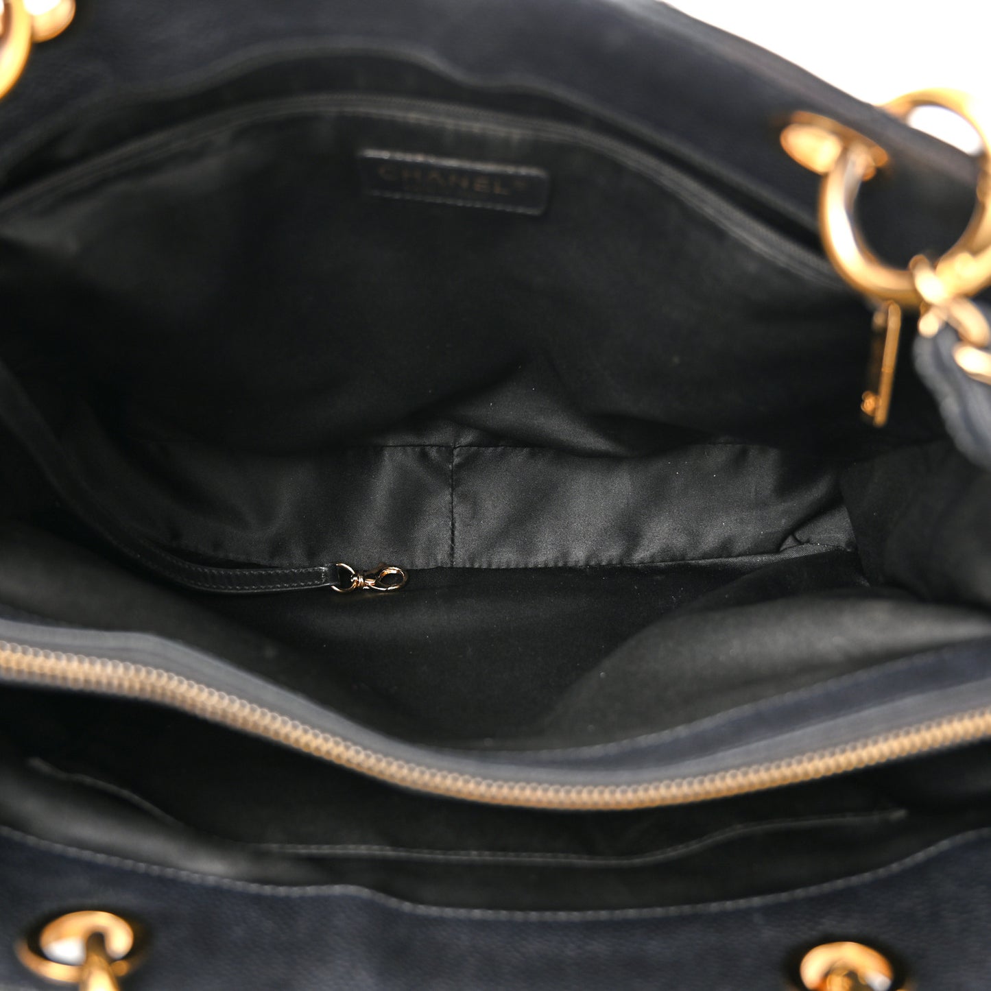 Caviar Quilted Grand Shopping Tote GST Black