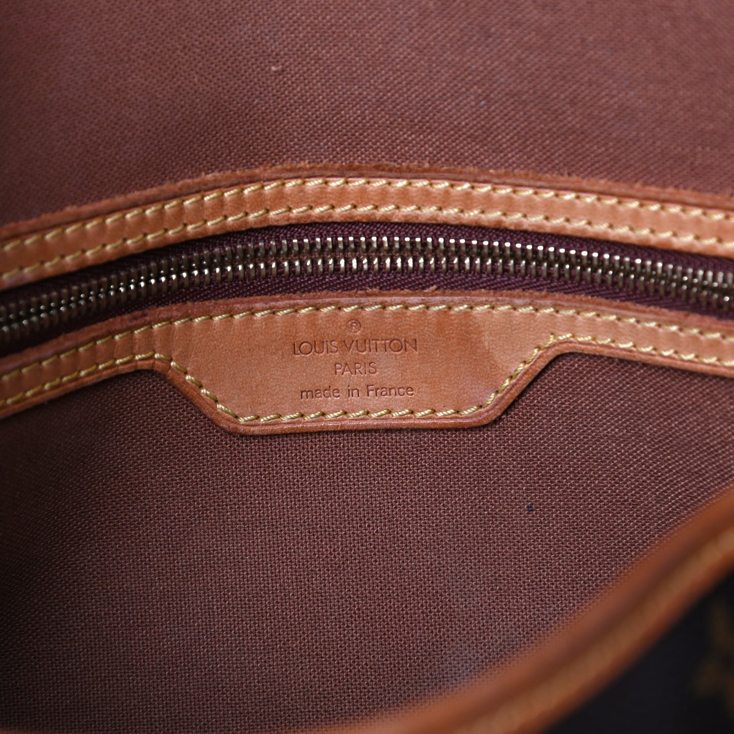 Monogram Sologne