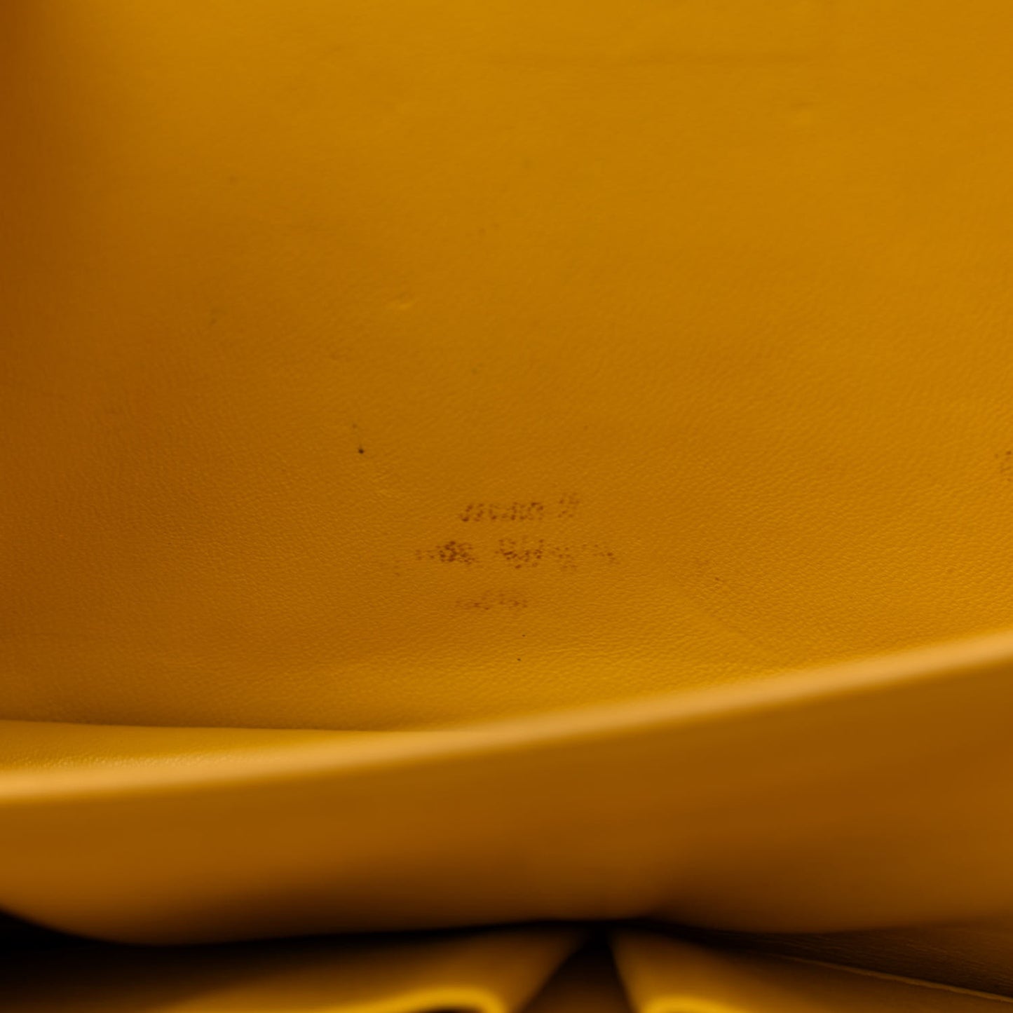 Python Medium Classic Box Yellow