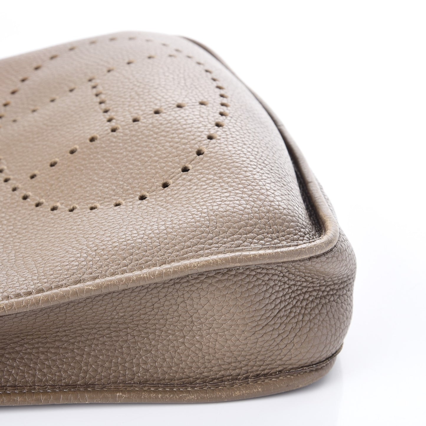 Taurillon Clemence Evelyne PM Etoupe