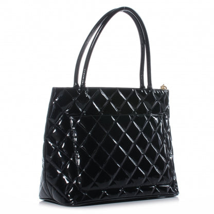 Chanel Patent Medallion Tote Black 3 of 9