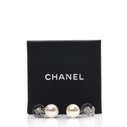 Chanel Crystal Pearl CC Drop Earrings Silver Pearly White 5 of 5