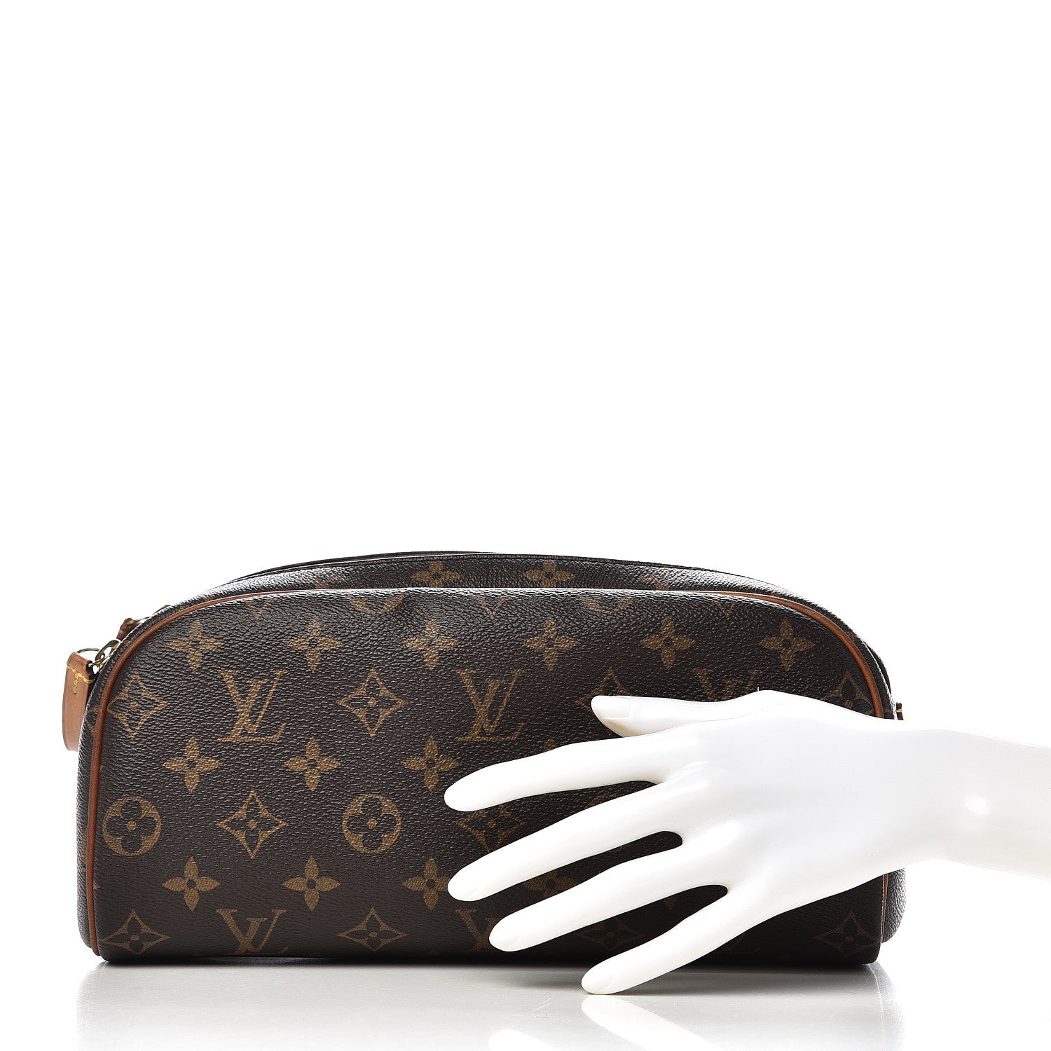 Louis Vuitton Monogram King Size Toiletry Bag 2 of 12