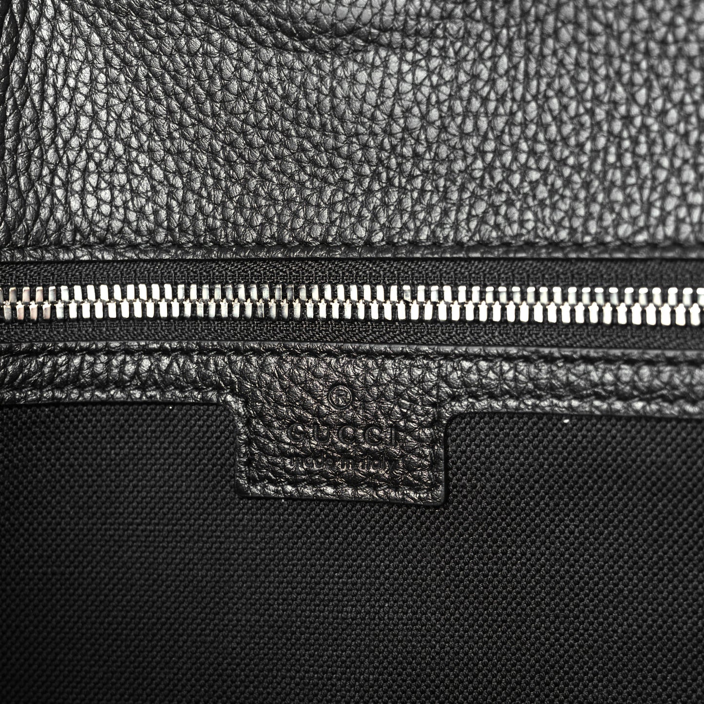Calfskin Web Medium Business Case Black