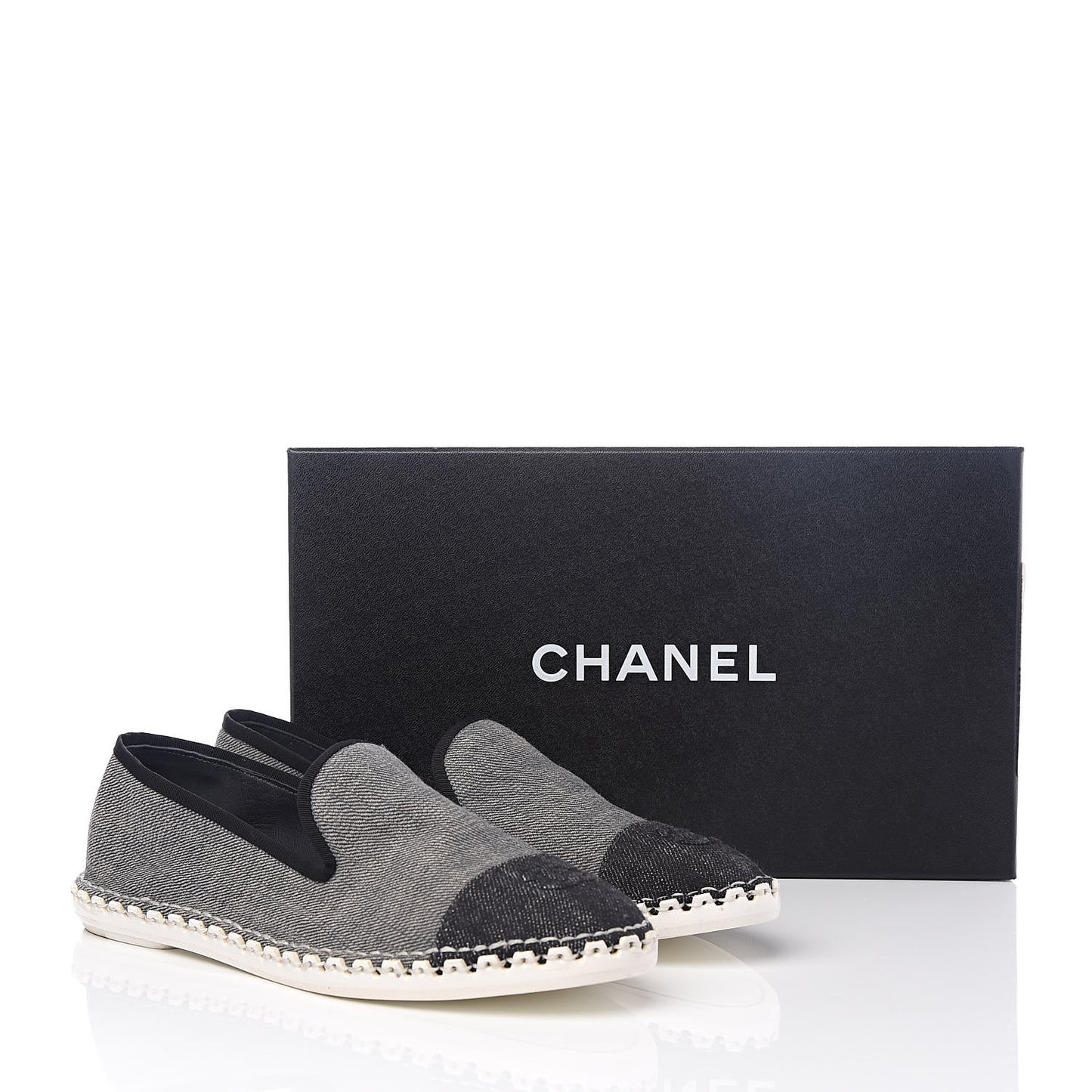 Fabric Chain CC Mocassin Loafer 38 Blue Navy