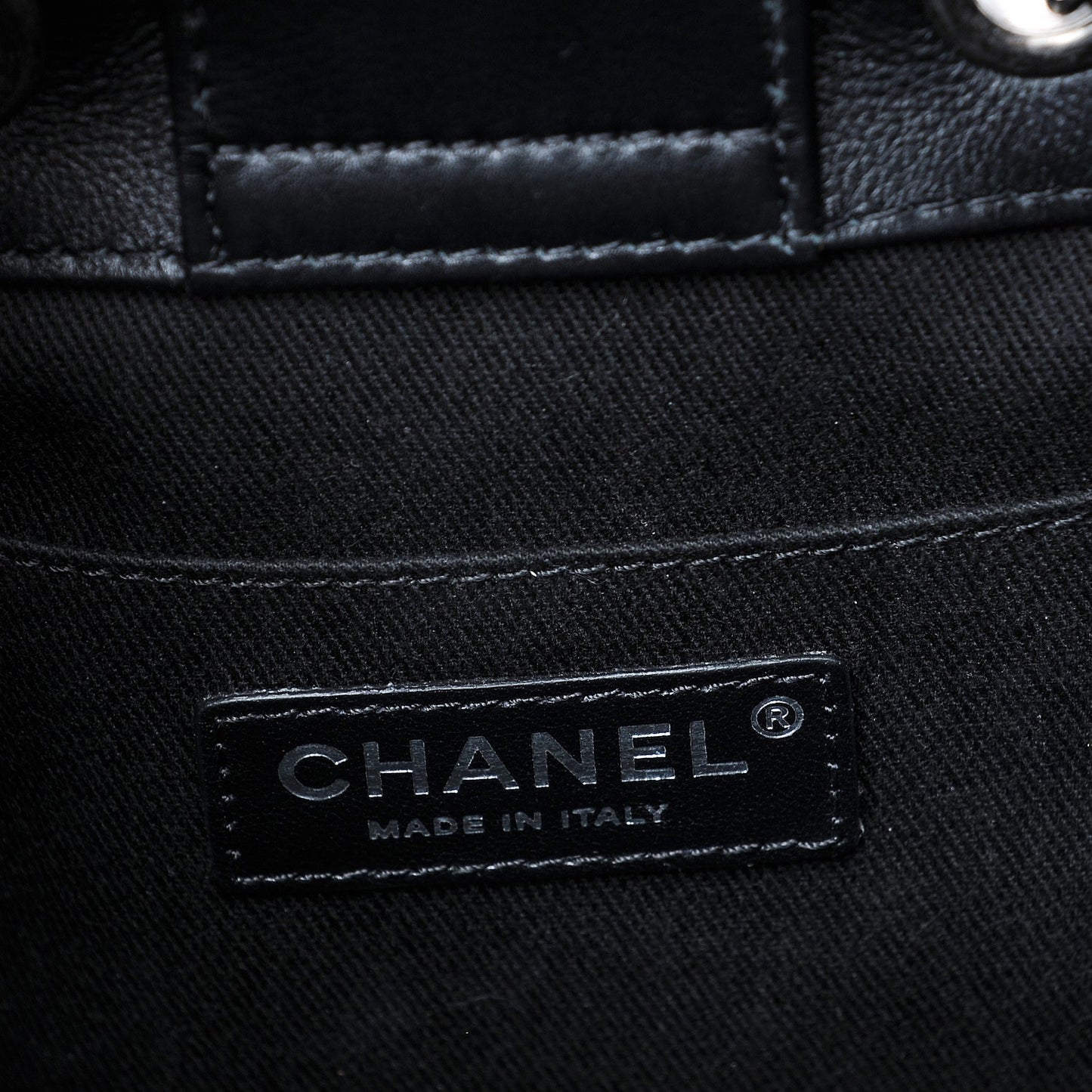 Caviar Quilted Small CC Bucket Bag Black