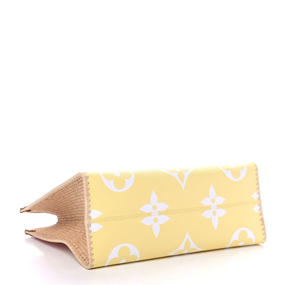 Louis Vuitton Monogram Giant By The Pool Hawaii Onthego GM Light Pink 3 of 4