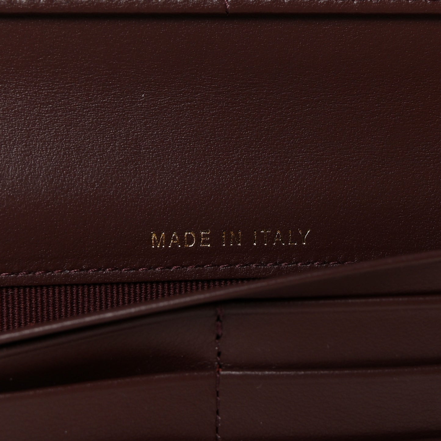 Caviar Quilted Long Zipped Wallet Black