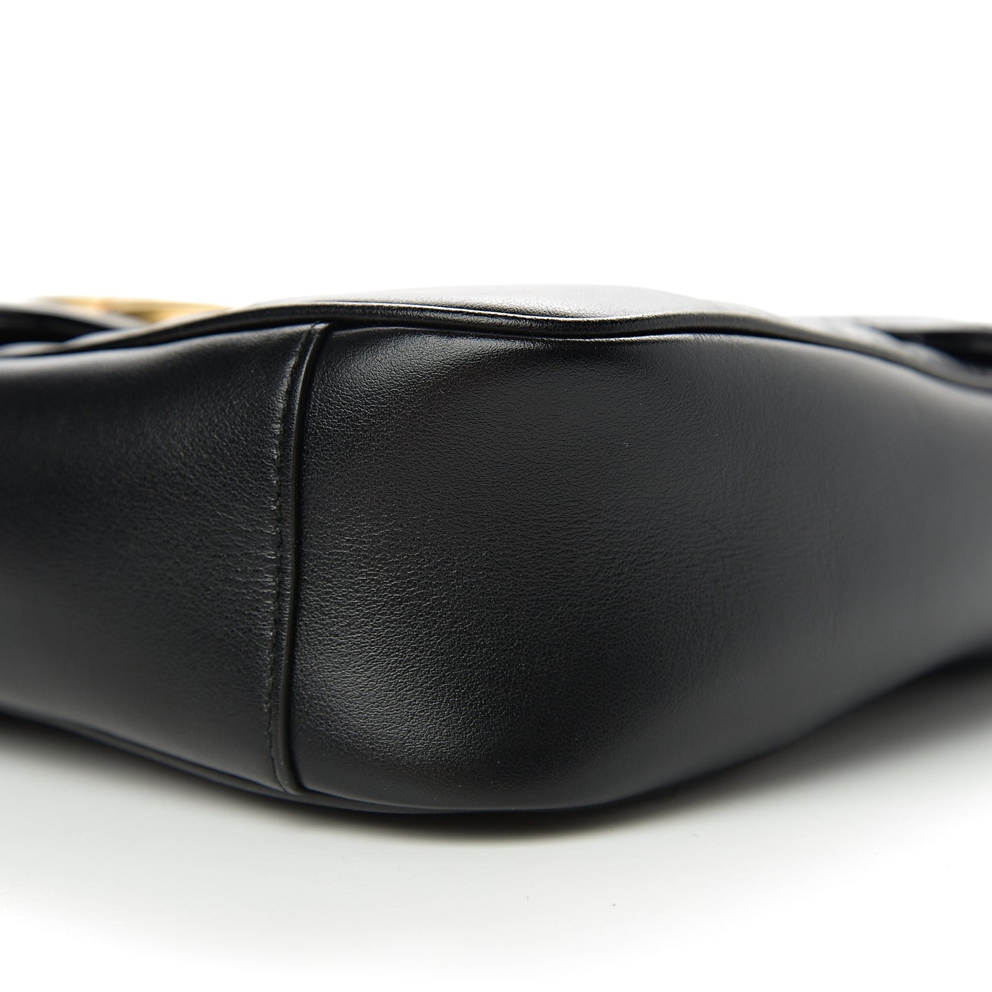 Calfskin Matelasse Medium GG Marmont Shoulder Bag Black
