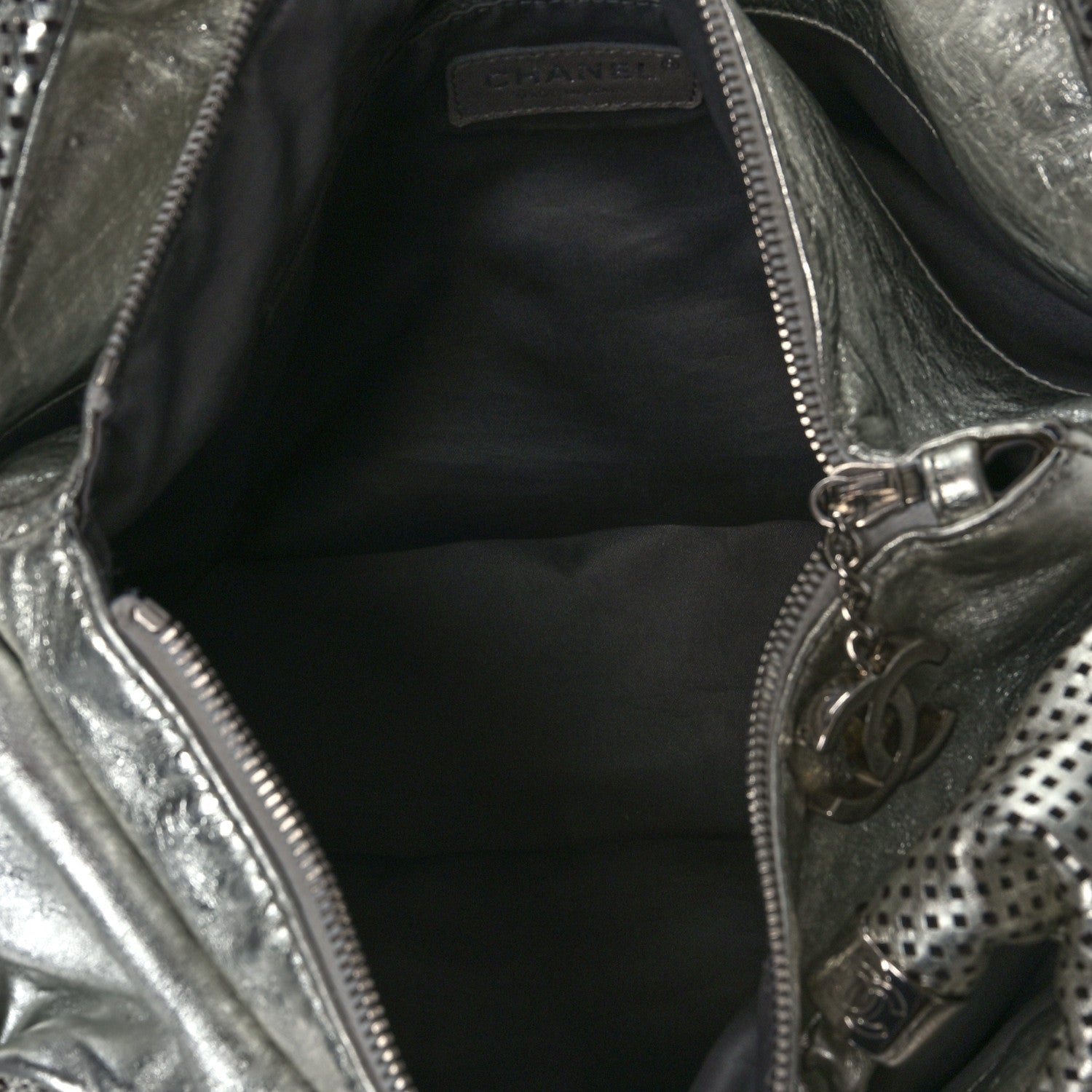 Chanel Metallic Glazed Calfskin Perforated Rodeo Drive Hobo Silver 6 of 9