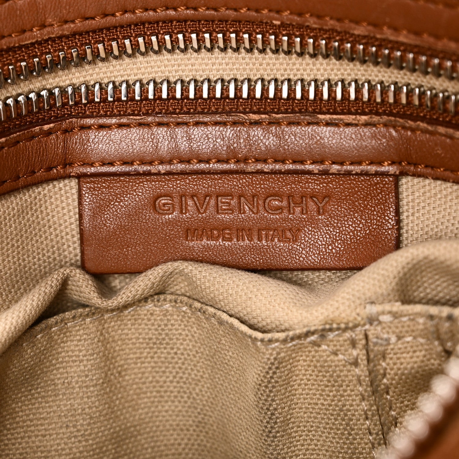 Givenchy Tumbled Sheepskin Small Pandora Cigare 6 of 13