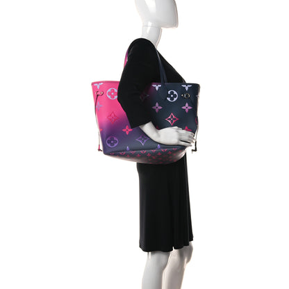 Louis Vuitton Monogram Giant Spring In The City Neverfull MM Midnight Fuchsia 2 of 9