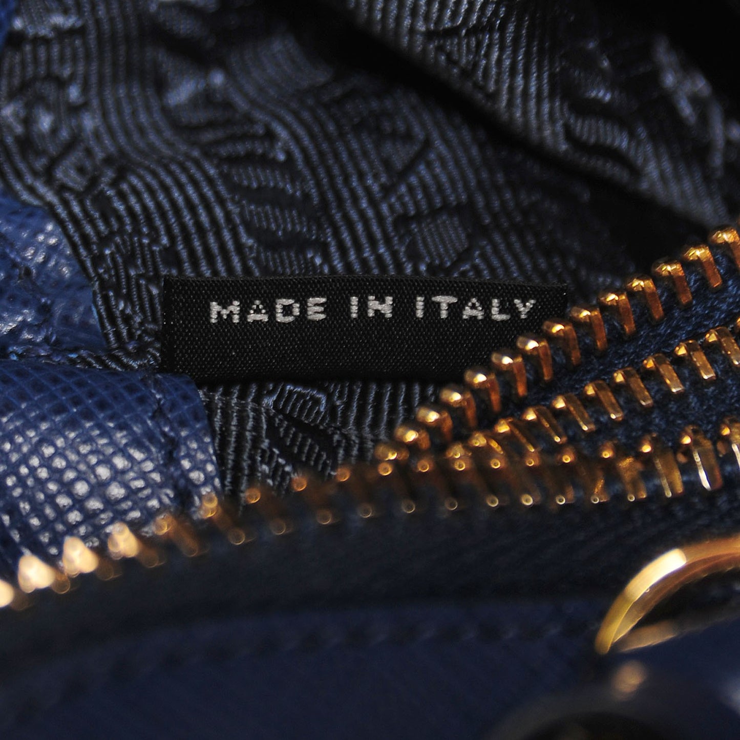 Saffiano Lux Small Promenade Bag Bleuette
