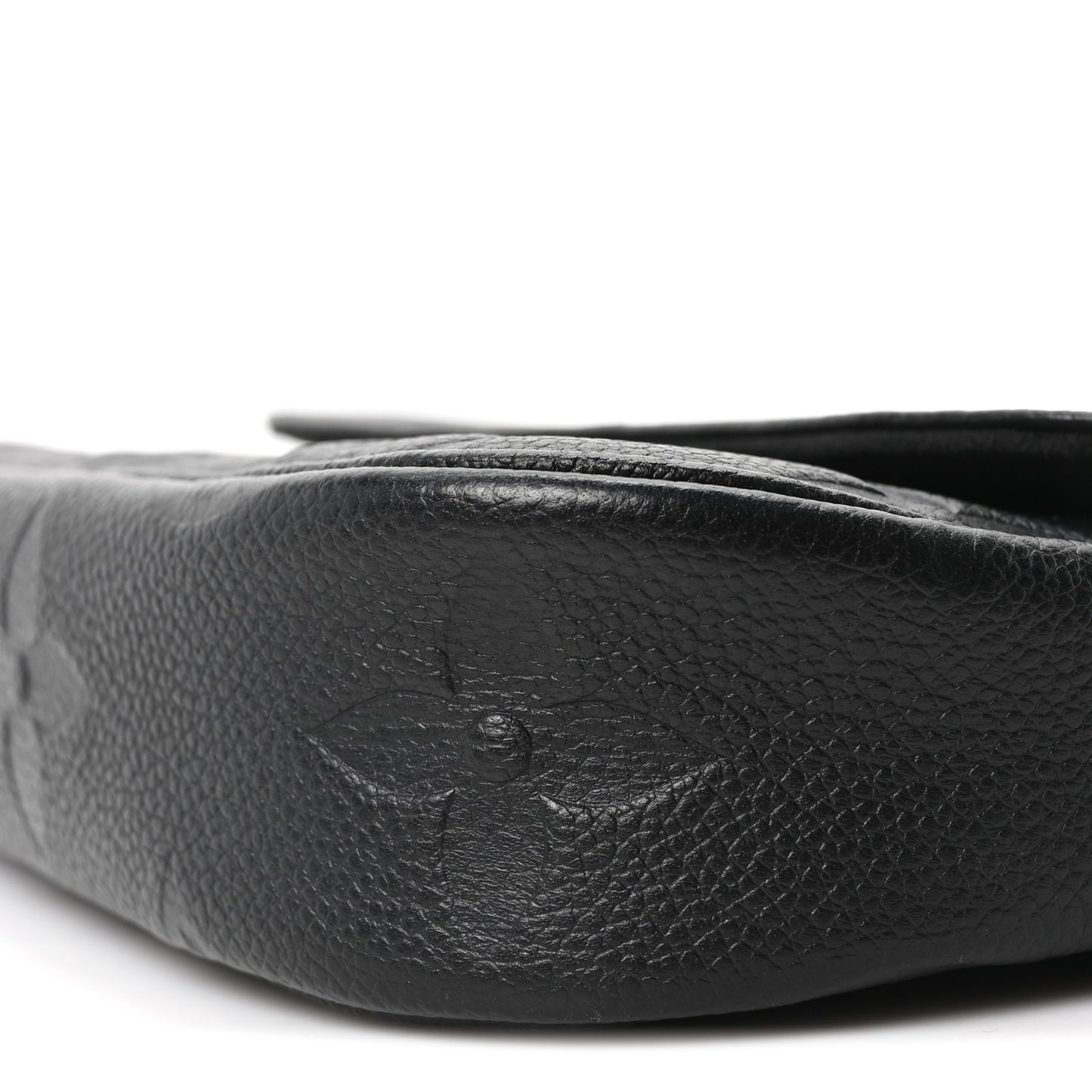 Empreinte Monogram Giant Ivy Wallet On Chain Black