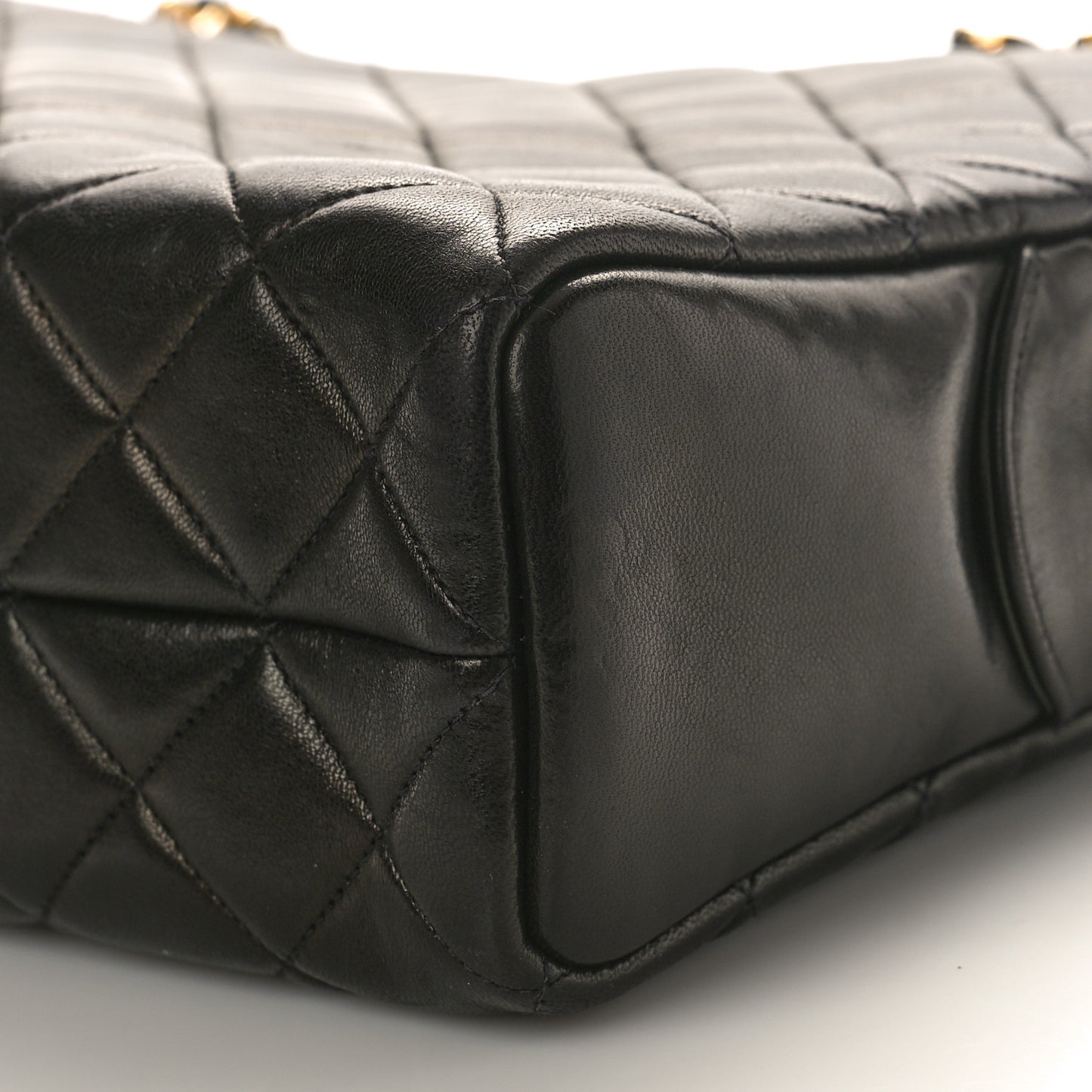 Lambskin Quilted Shoulder Bag Black