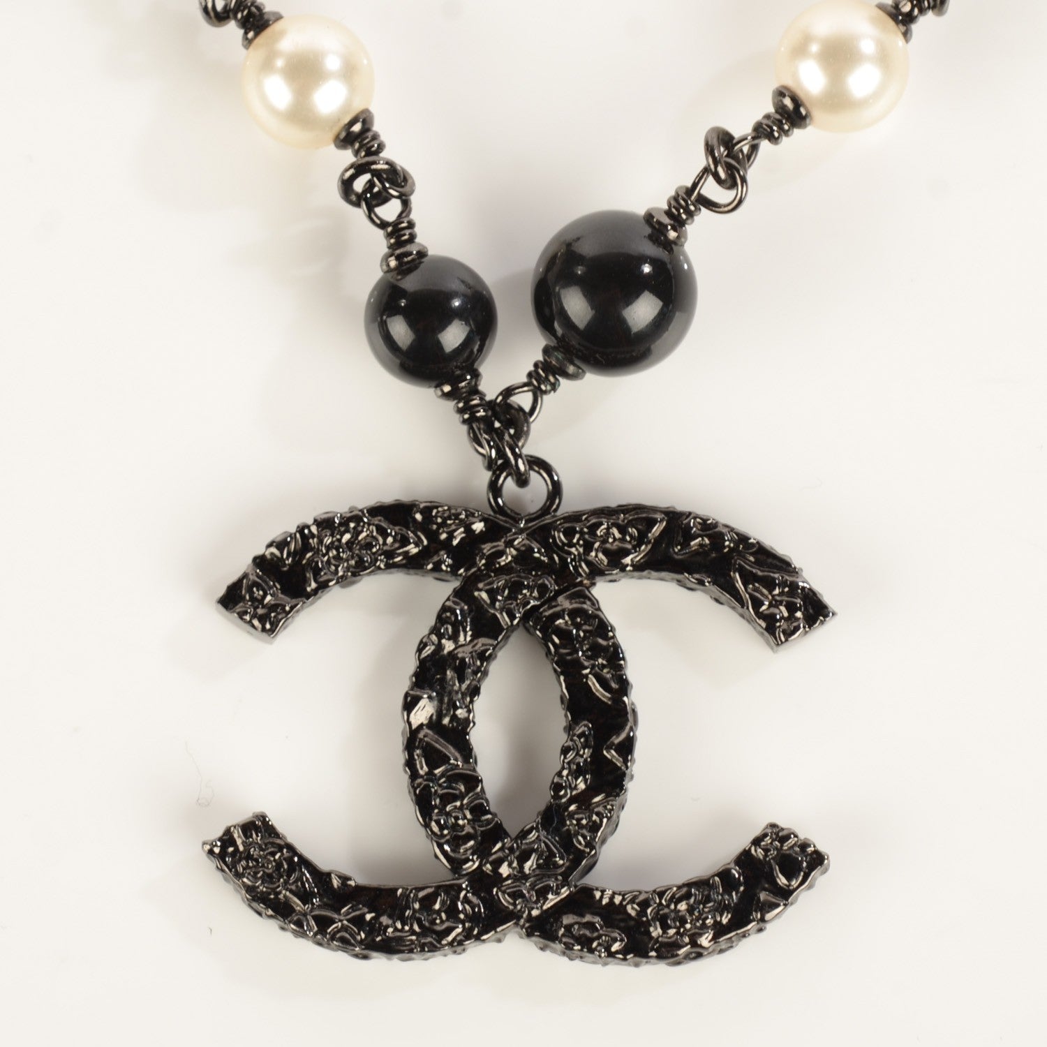 Chanel Ruthenium Beaded CC Short Necklace Black 3 of 6