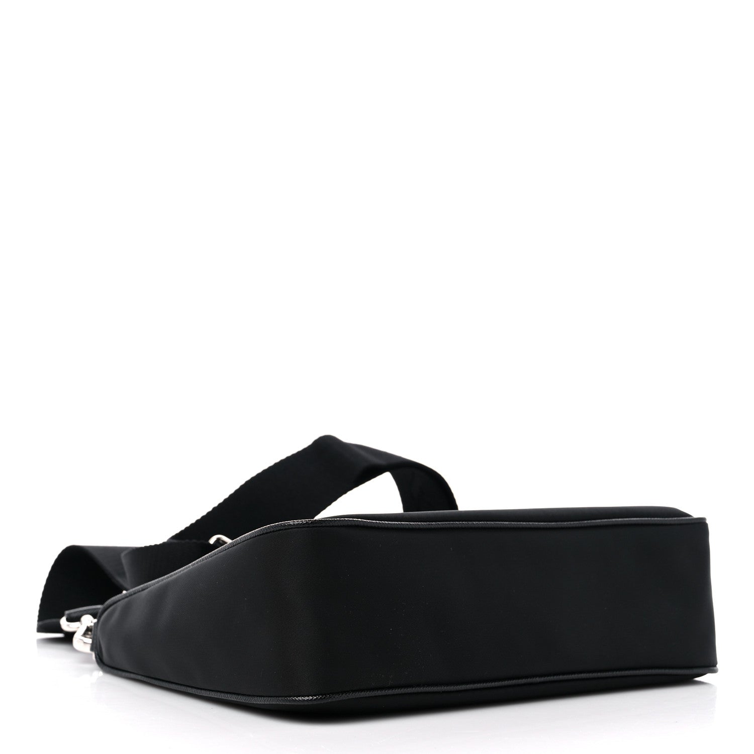 Prada Nylon Re-Edition 2005 Shoulder Bag Black 4 of 9
