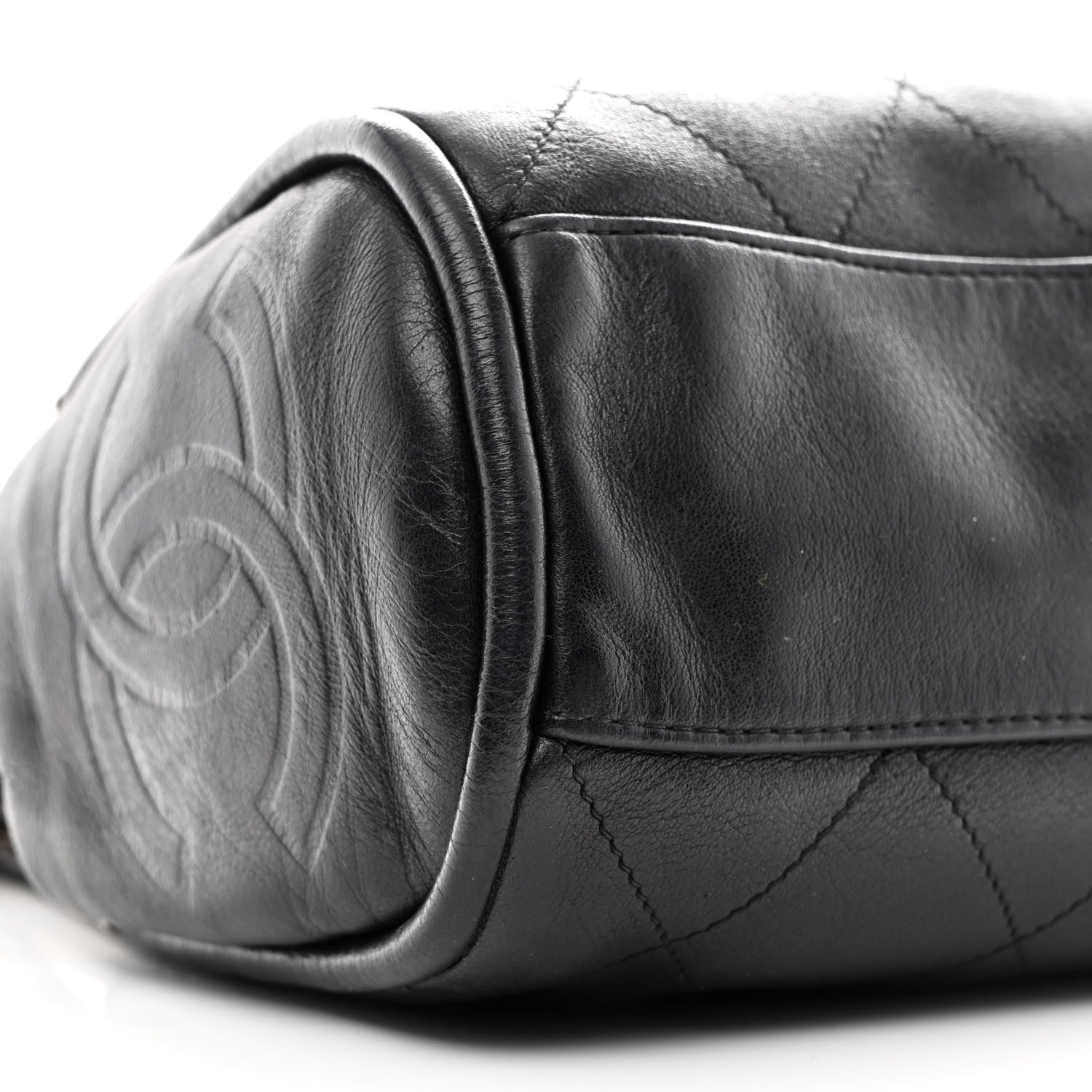 Chanel Lambskin Ultimate Soft Hobo Black 8 of 10