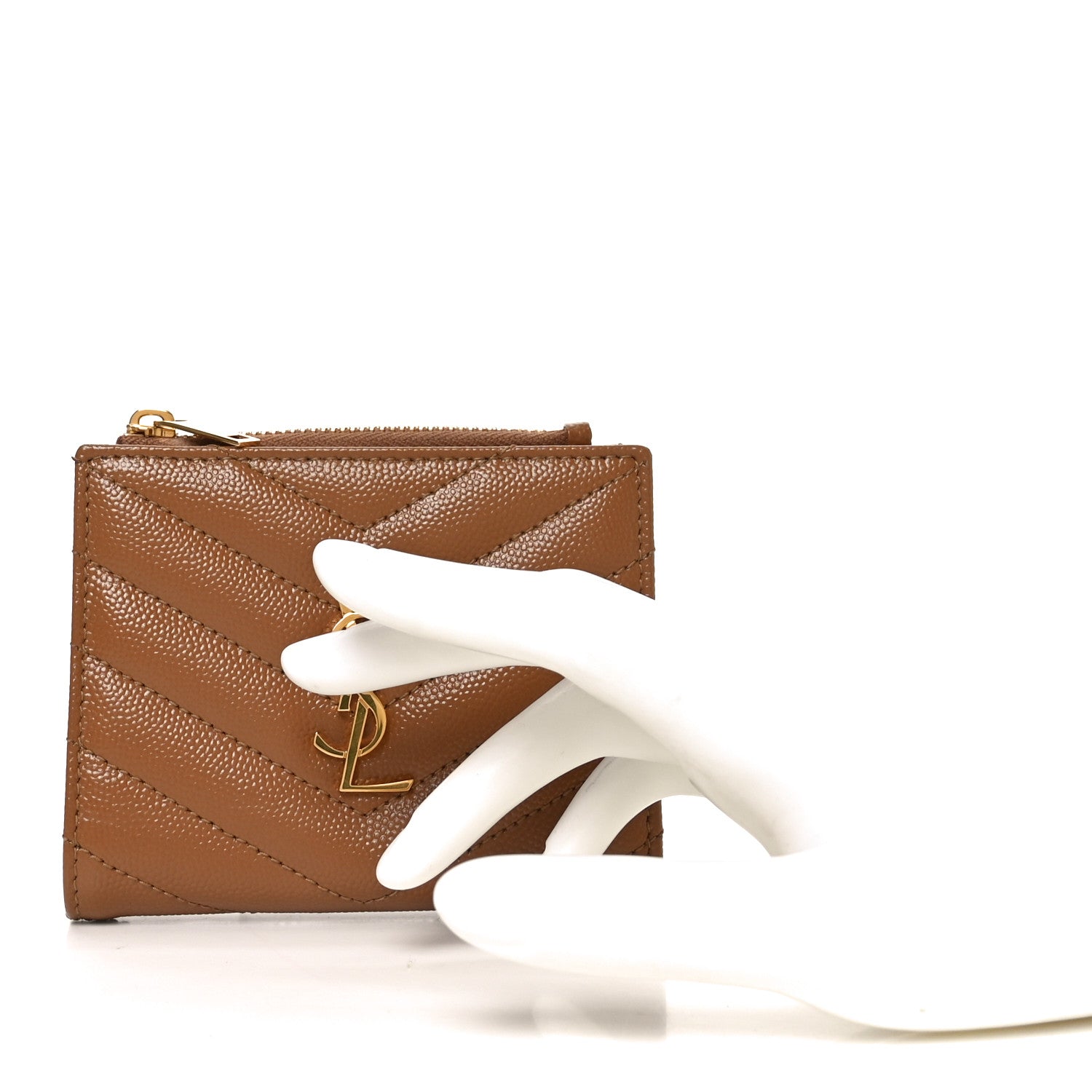 Saint Laurent Grain De Poudre Matelasse Chevron Monogram Zipped Card Case Natural Dark 2 of 8