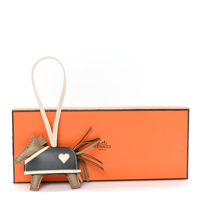 Hermes Milo Lambskin Grigri Rodeo Robeo Coeur Bag Charm PM Beige Marfa Craie Vert Mangrove 5 of 5