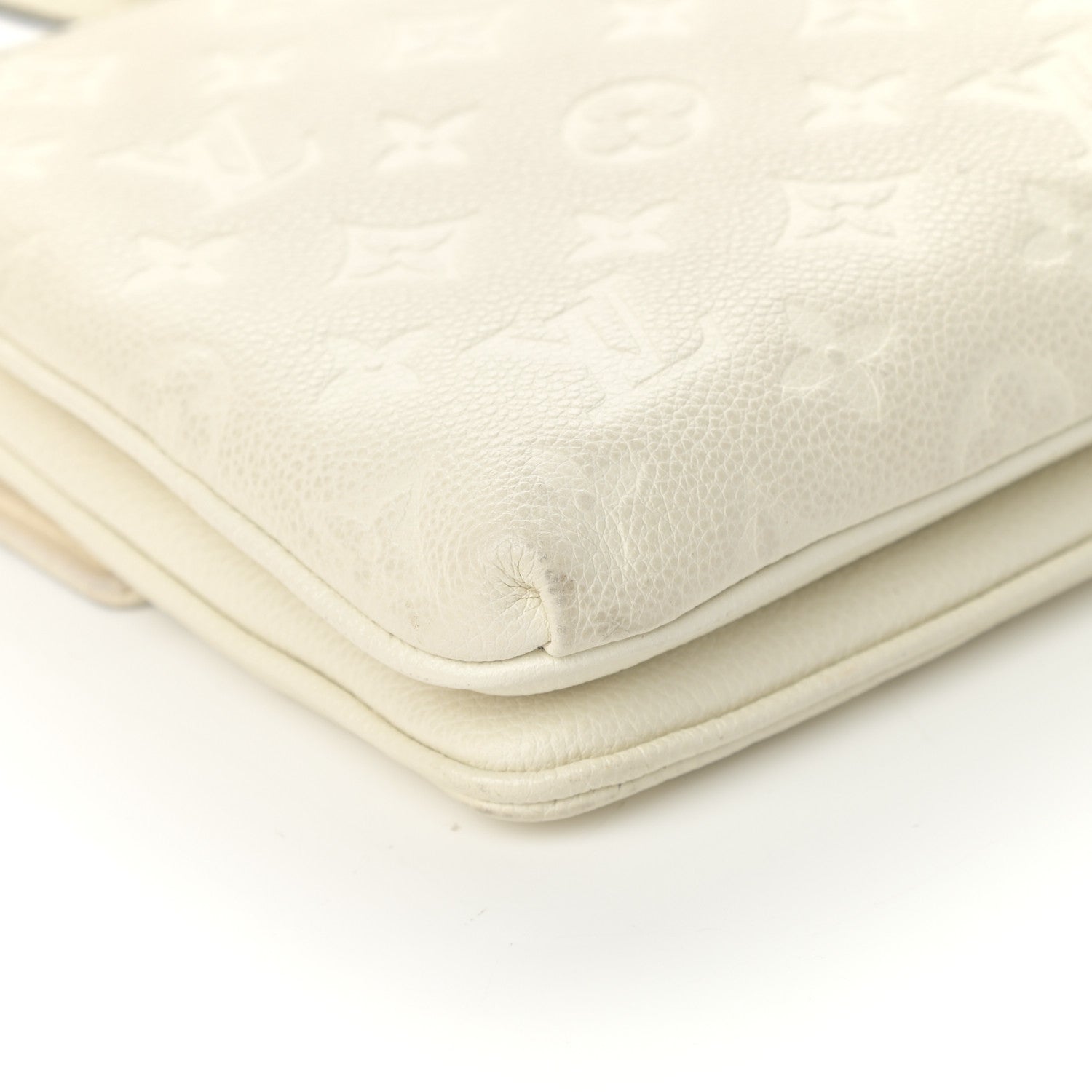 Louis Vuitton Empreinte Twice Creme 14 of 18