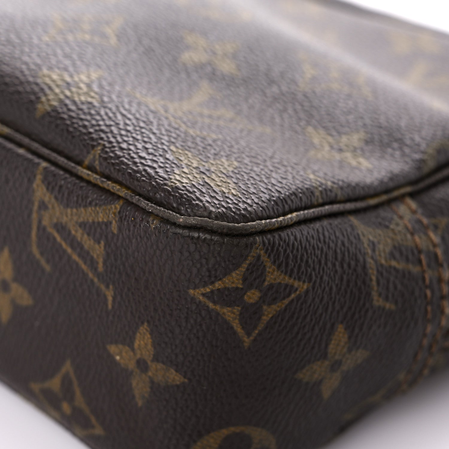 Louis Vuitton Monogram Trousse Toilette 23 10 of 18