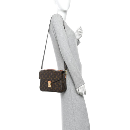 Louis Vuitton Monogram Pochette Metis 2 of 10