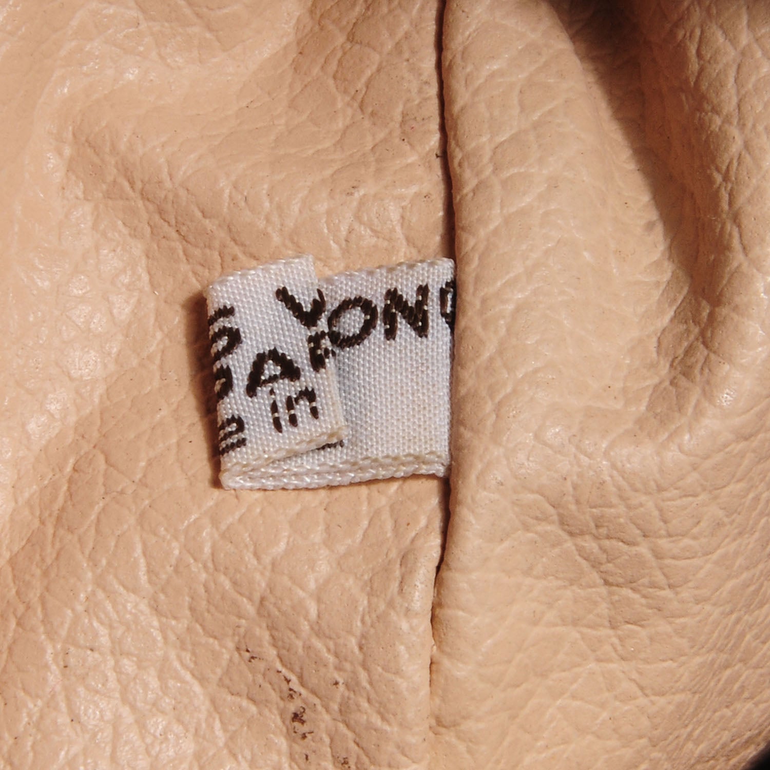 Louis Vuitton Monogram Trousse Toilette 28 6 of 7