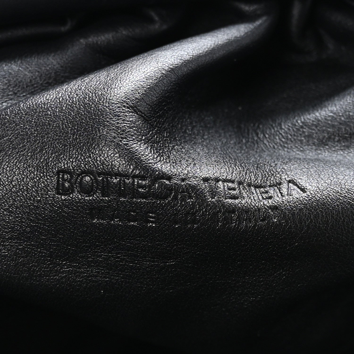 Bottega Veneta Smooth Butter Calf The Pouch Oversized Clutch Black 6 of 10
