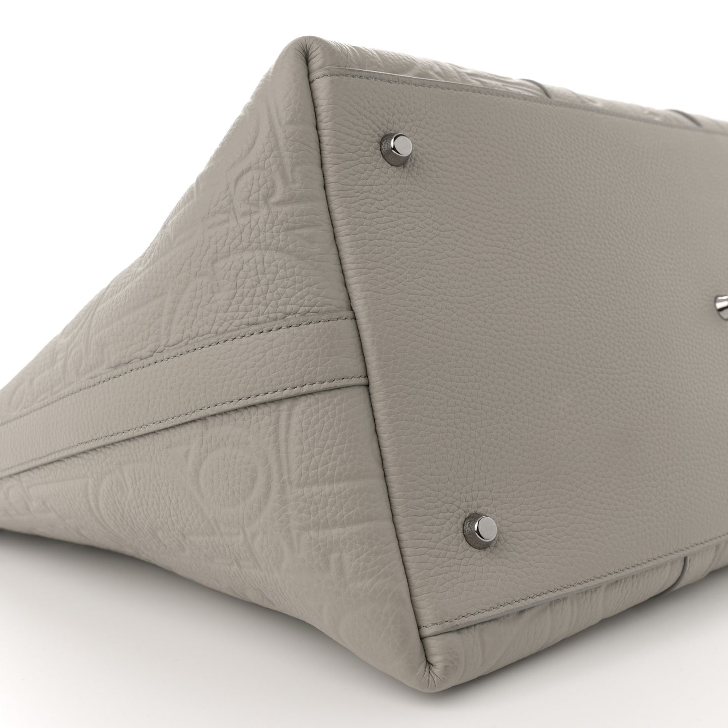 Grained Calfskin Embossed Dior Gravity Weekender 40 Beige