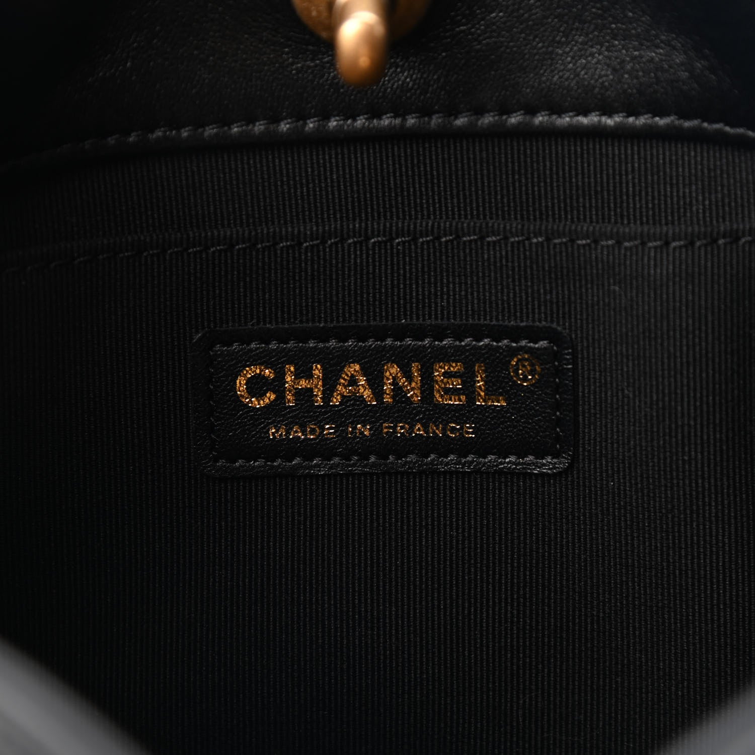 Chanel Lambskin Quilted Crush on Chains Hobo Black 6 of 6