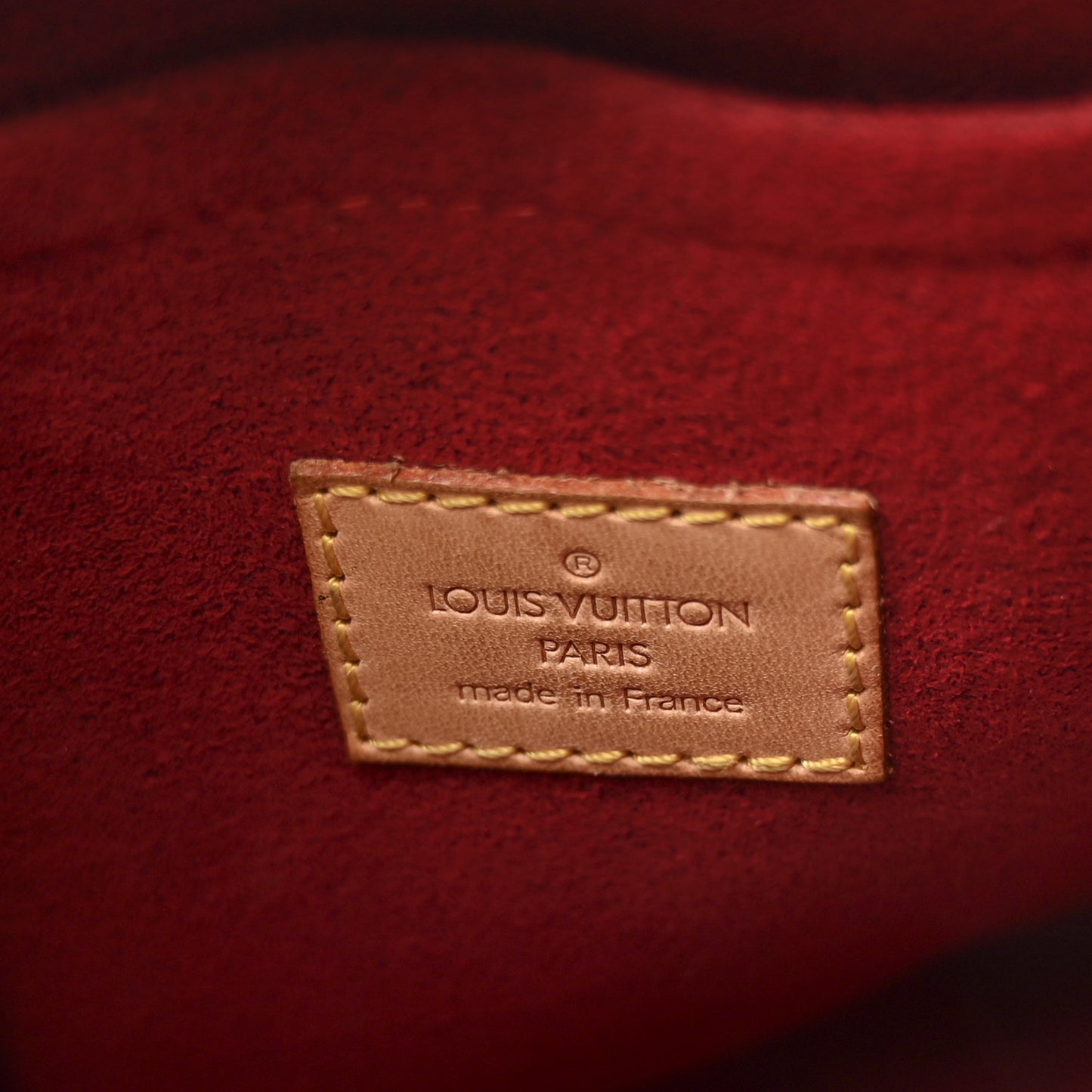 Monogram Croissant MM