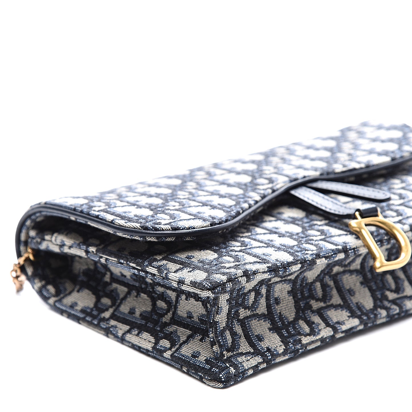 Oblique Saddle Chain Pouch Blue