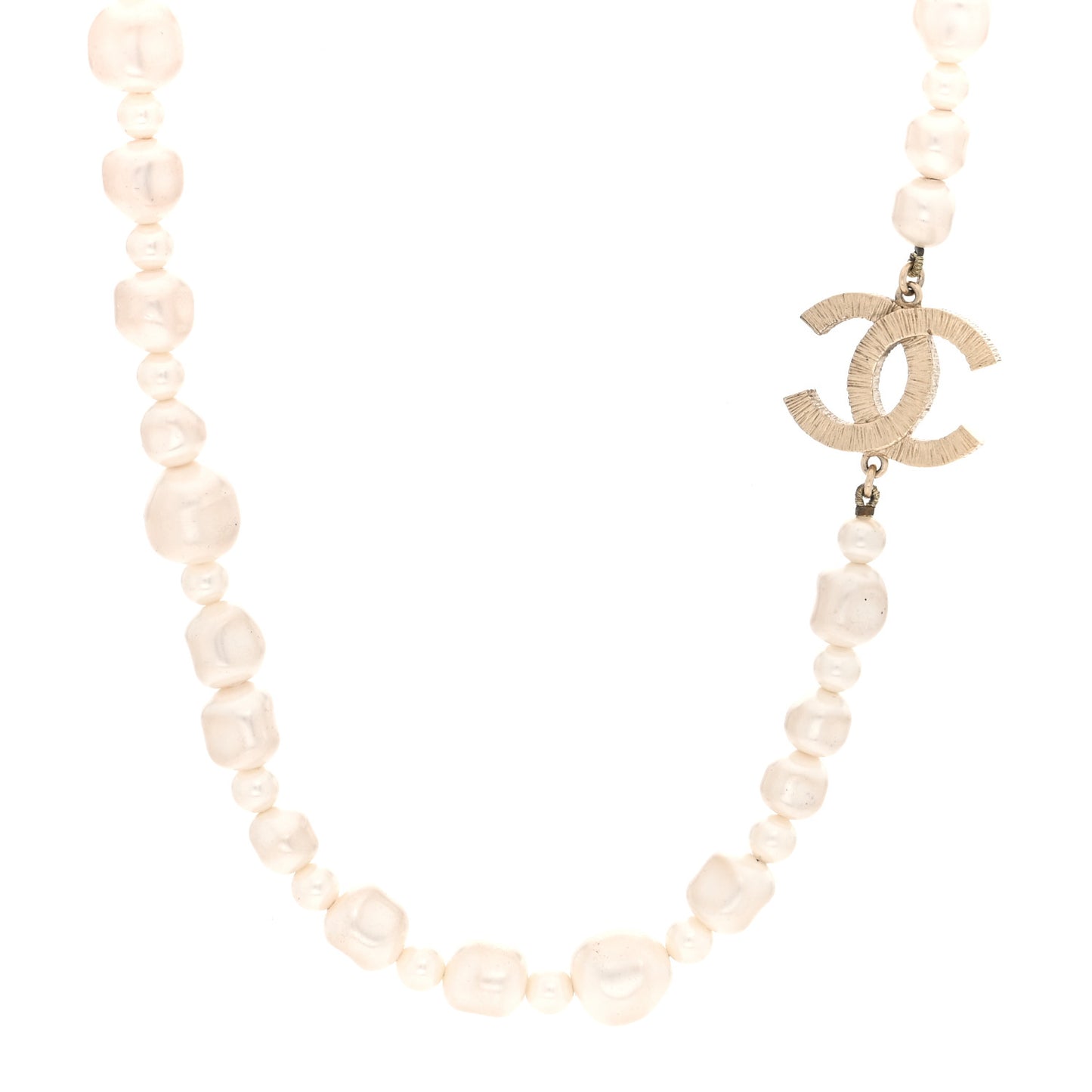 Graduated Pearl CC Short Necklace Gold