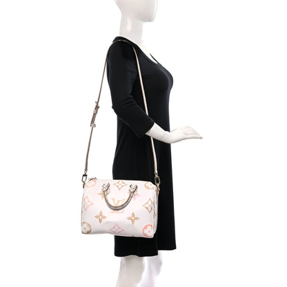 Louis Vuitton Monogram Giant By The Pool 2.0 Speedy Bandouliere 25 Beige 2 of 8