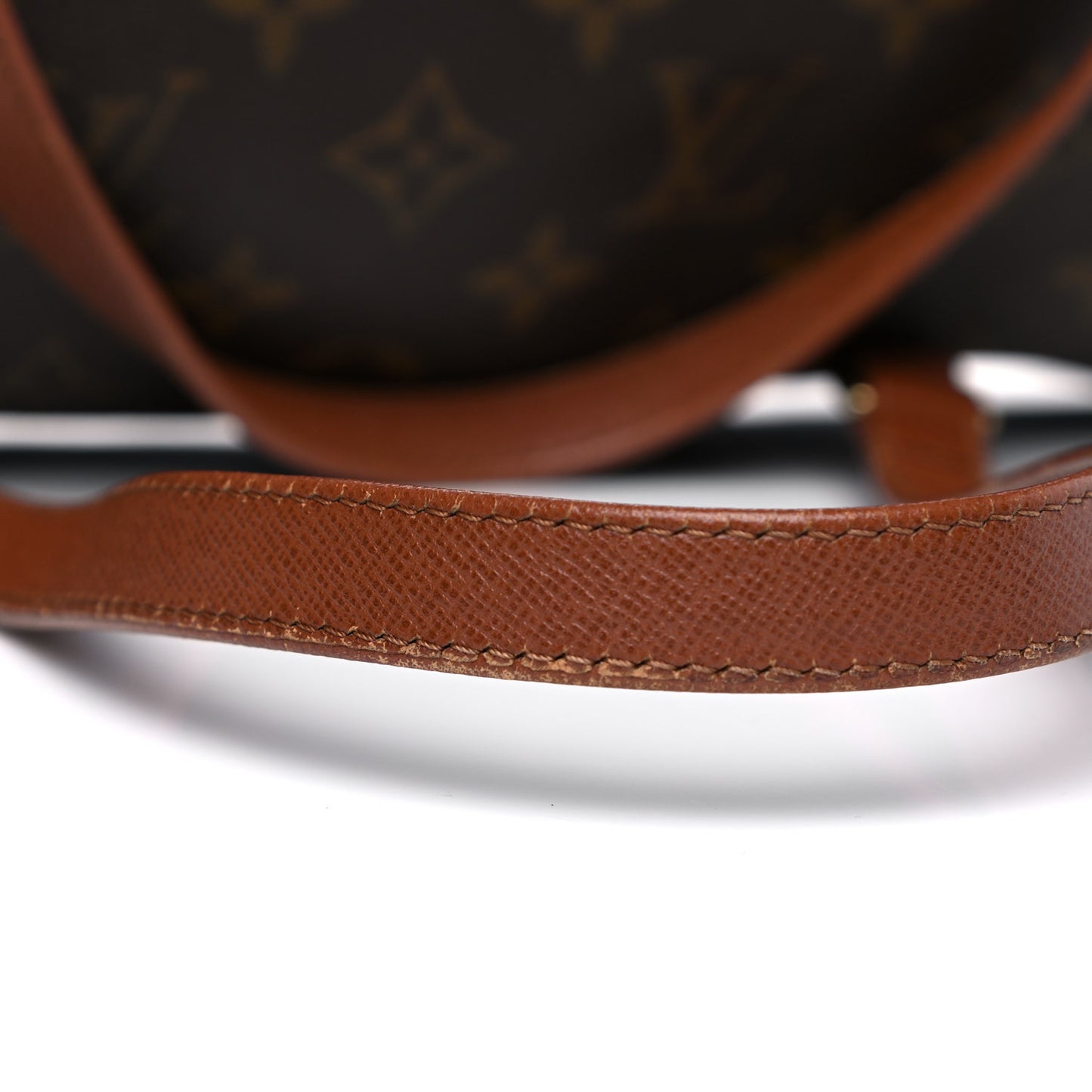 Monogram Papillon 30